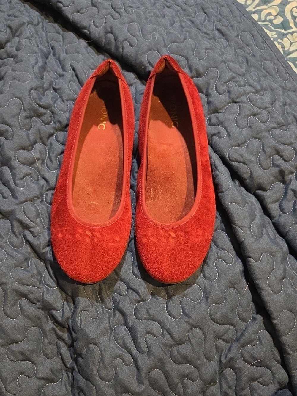 Vionic Burgundy Suede Ballet Flats, Size 10